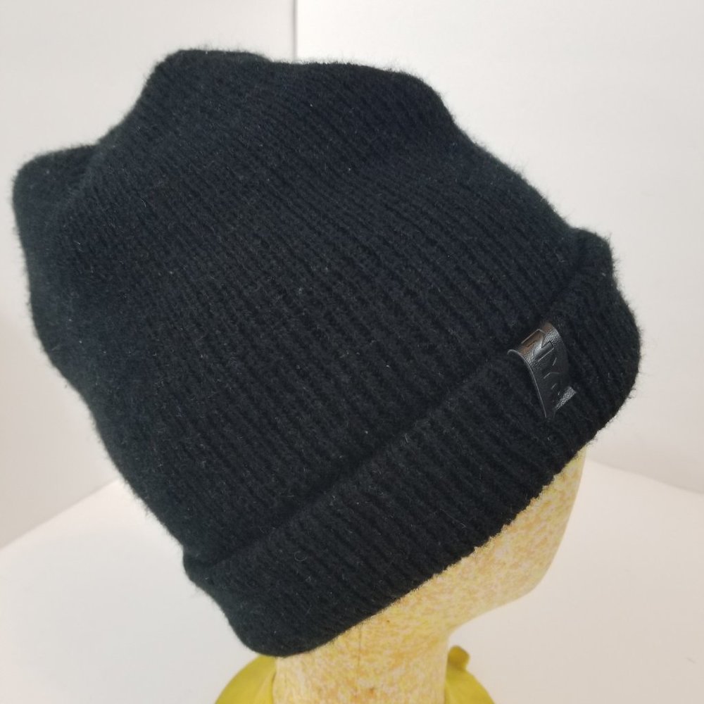 NYC Underground black knit beanie